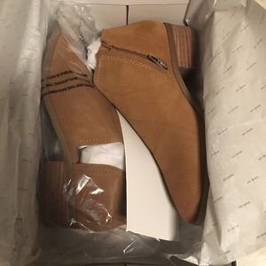 Tan leather Dolce vita boots, new in box